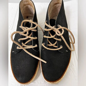 UGG Men’s Boots Size 8